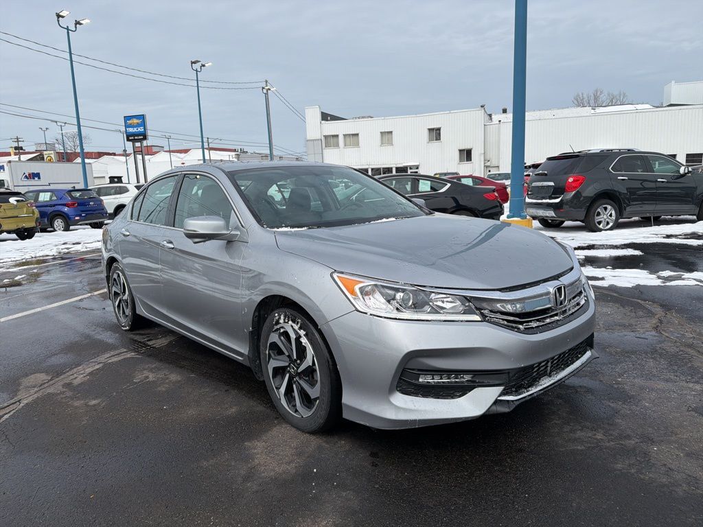 2017 HONDA Accord