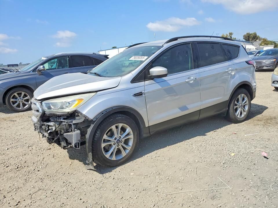 2017 FORD Escape