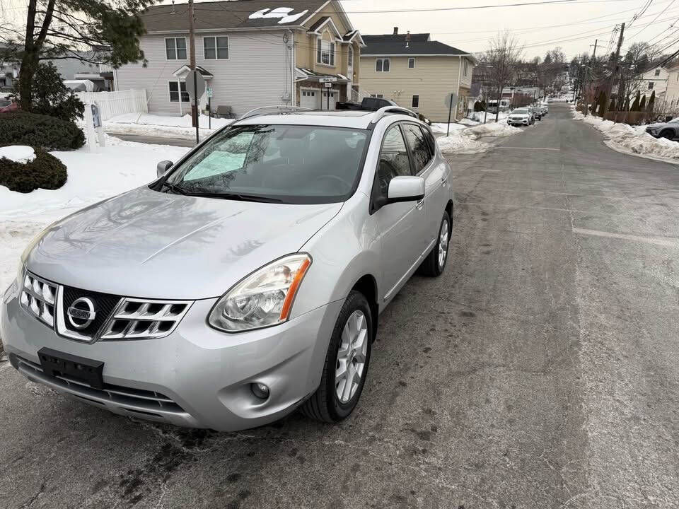 2011 NISSAN Rogue