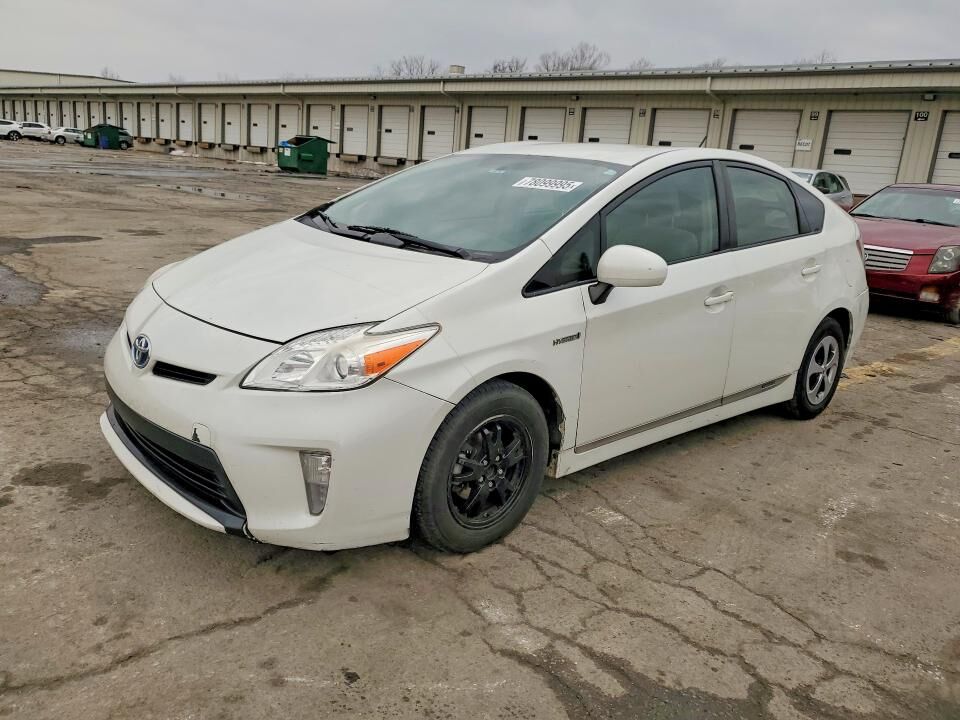 2015 TOYOTA PRIUS
