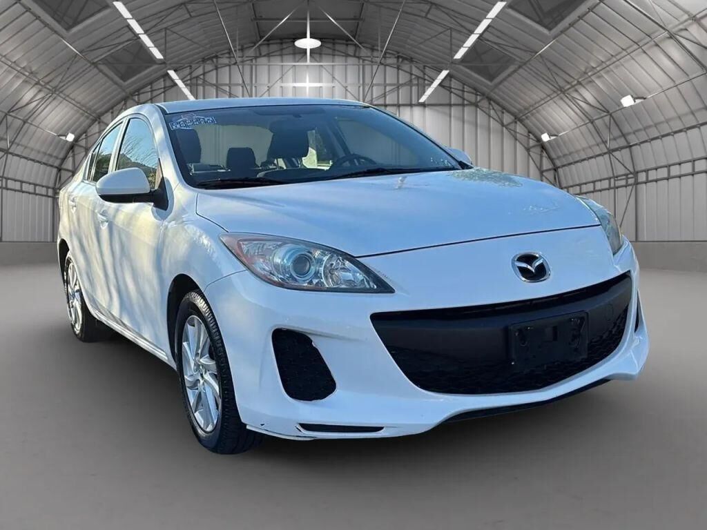 2012 MAZDA Mazda3