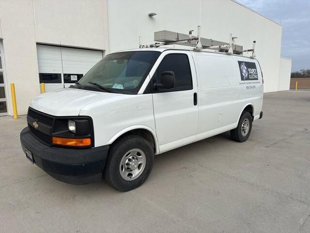 2017 CHEVROLET Express