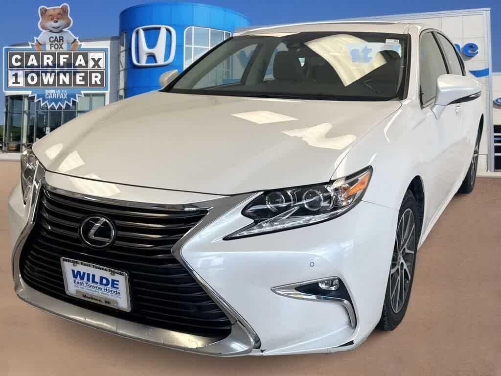 2018 LEXUS ES