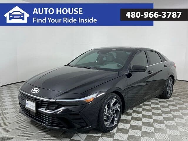 2025 HYUNDAI Elantra