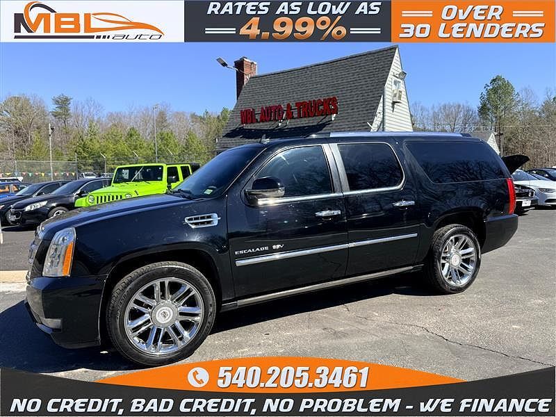 2012 CADILLAC Escalade