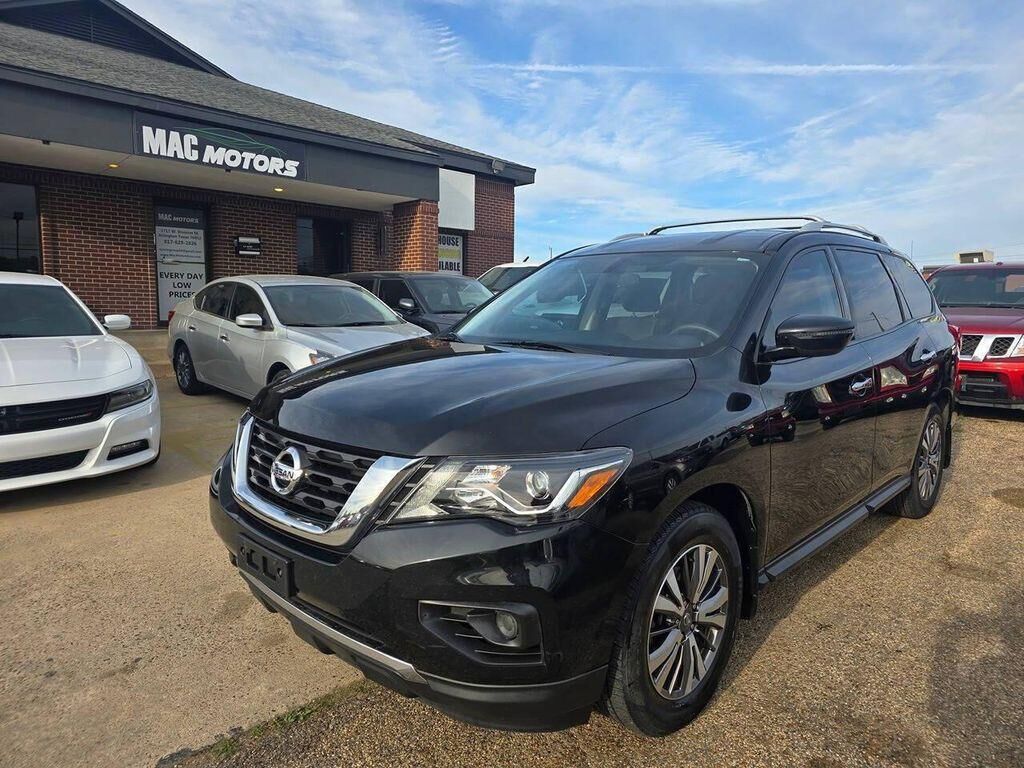 2020 NISSAN Pathfinder