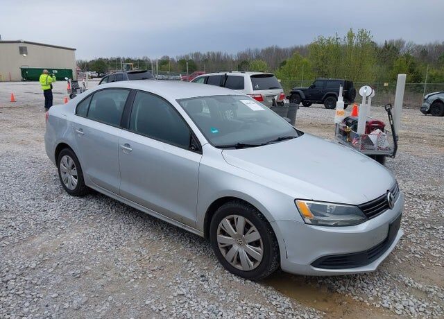 2012 VOLKSWAGEN Jetta