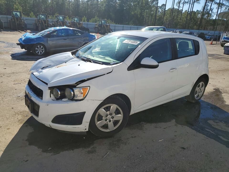 2016 CHEVROLET Sonic