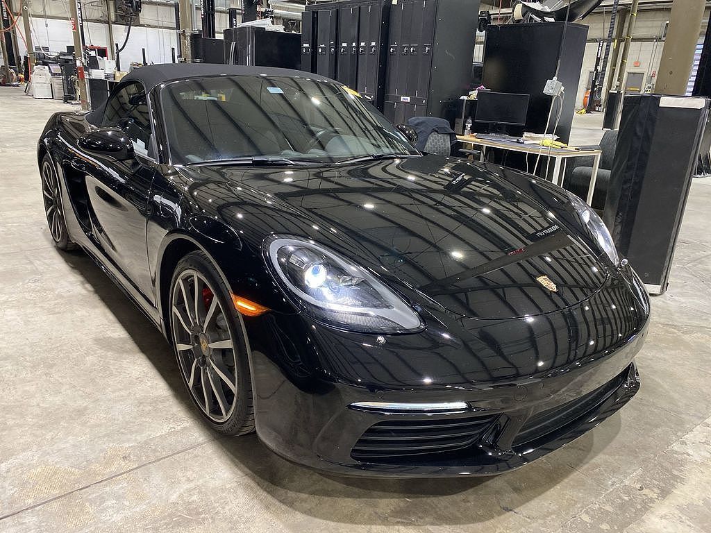 2017 PORSCHE Boxster