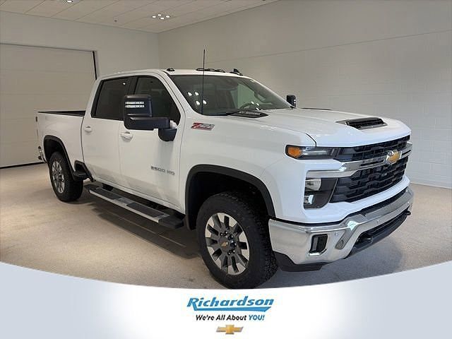 2026 CHEVROLET Silverado HD