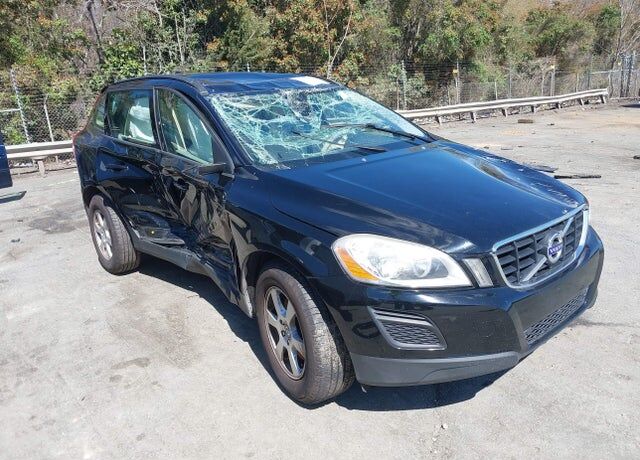 2011 VOLVO XC60