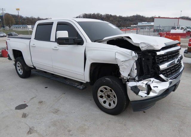 2017 CHEVROLET Silverado