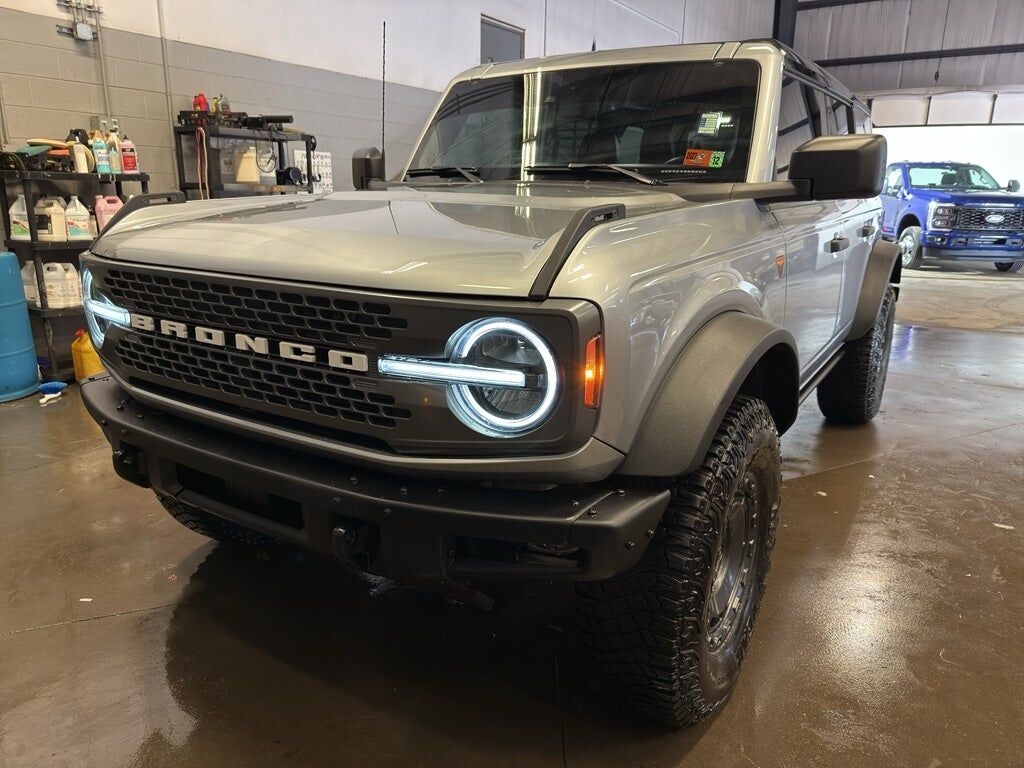 2024 FORD Bronco