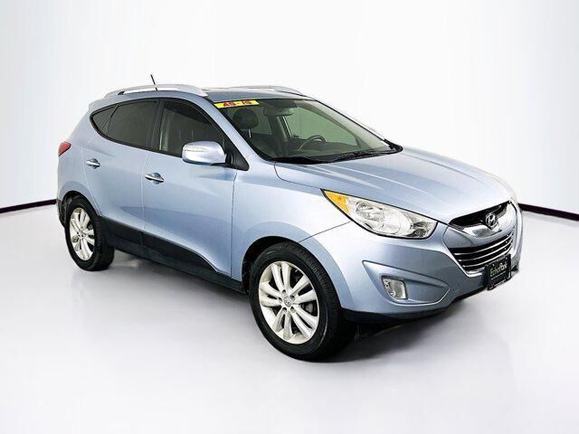 2011 HYUNDAI Tucson