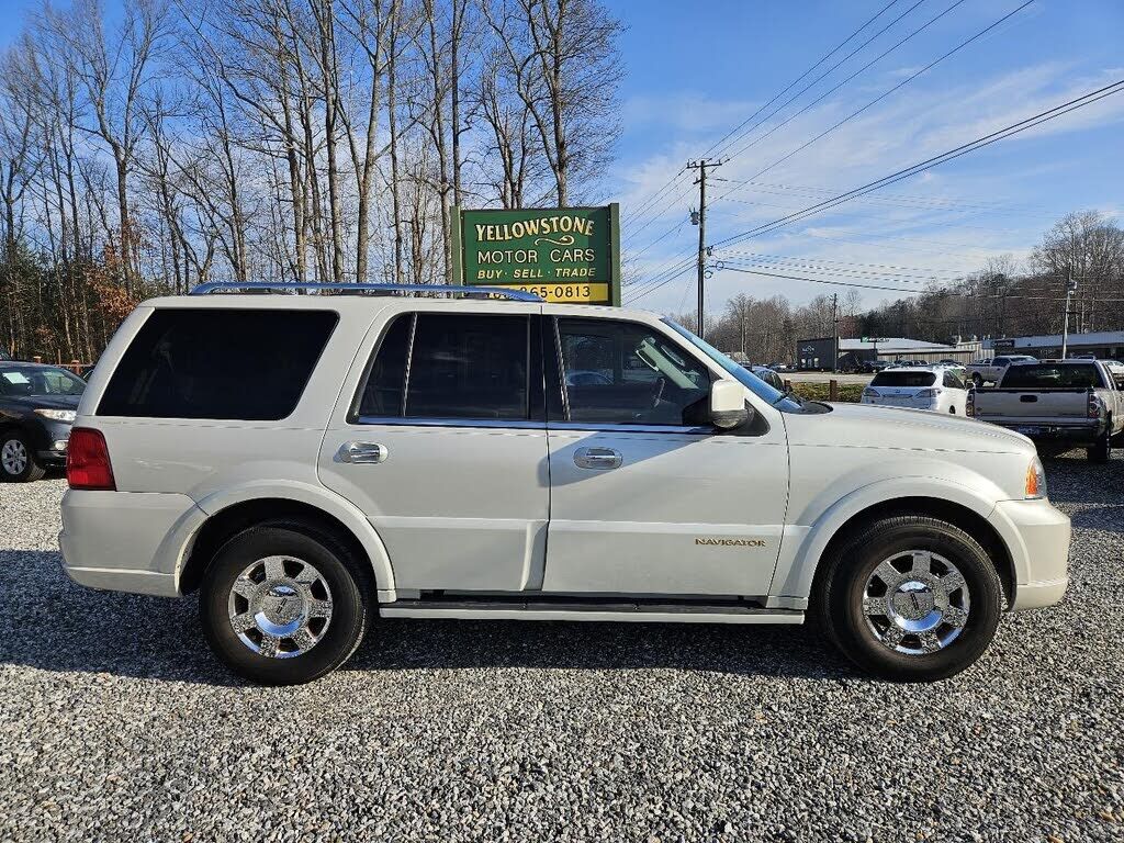Lincoln Navigator