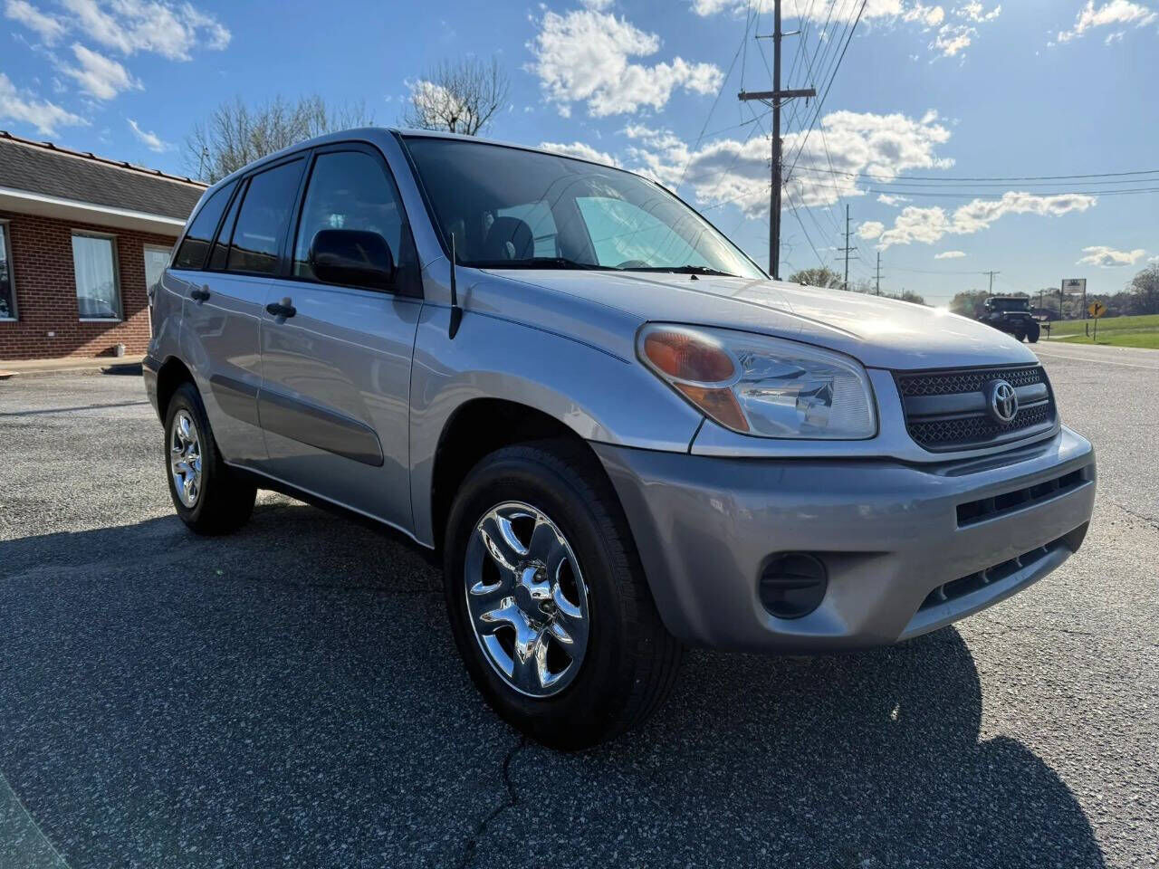 2004 TOYOTA RAV4