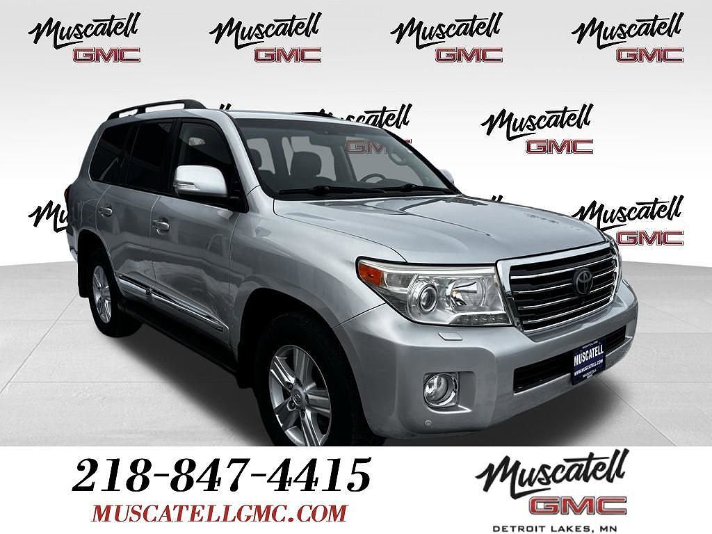 2014 TOYOTA Land Cruiser