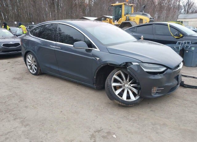 2018 TESLA Model X