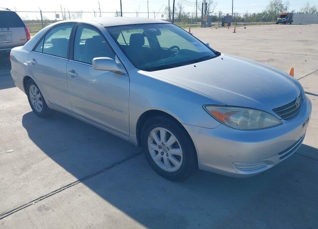 2002 TOYOTA Camry