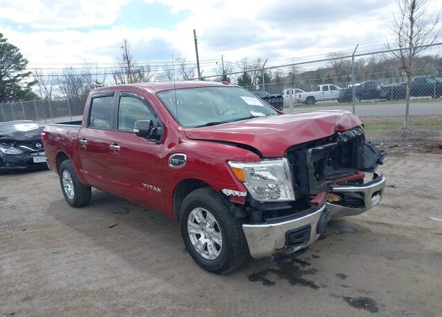 2017 Nissan Titan