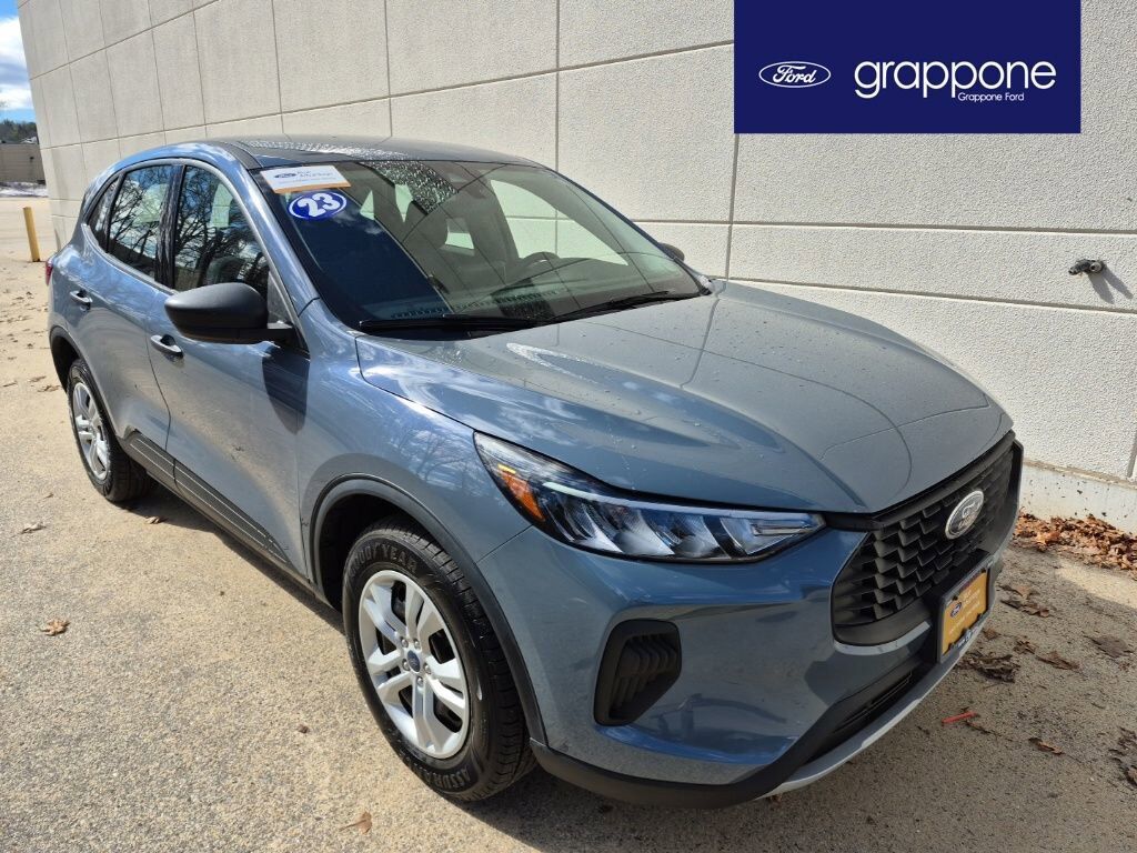 2023 FORD Escape