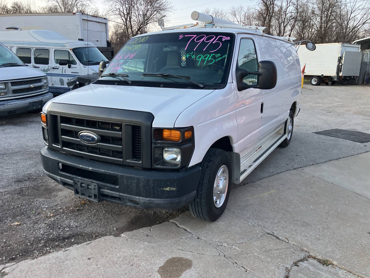 2011 FORD E-250