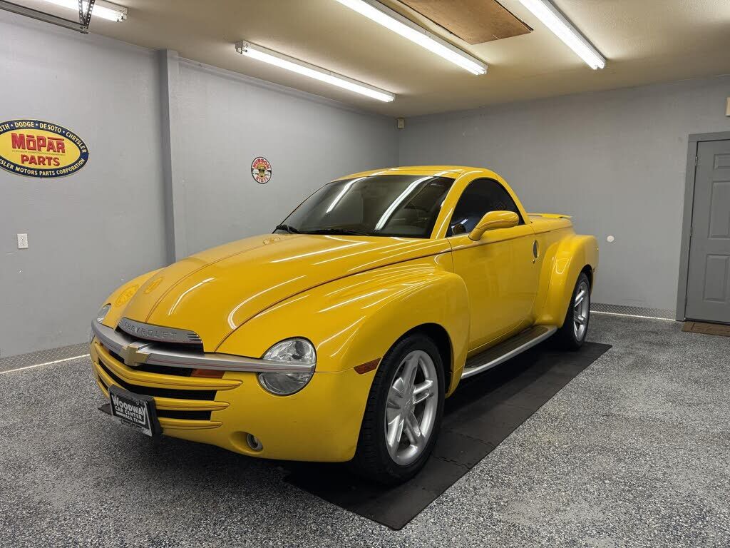 2004 CHEVROLET SSR