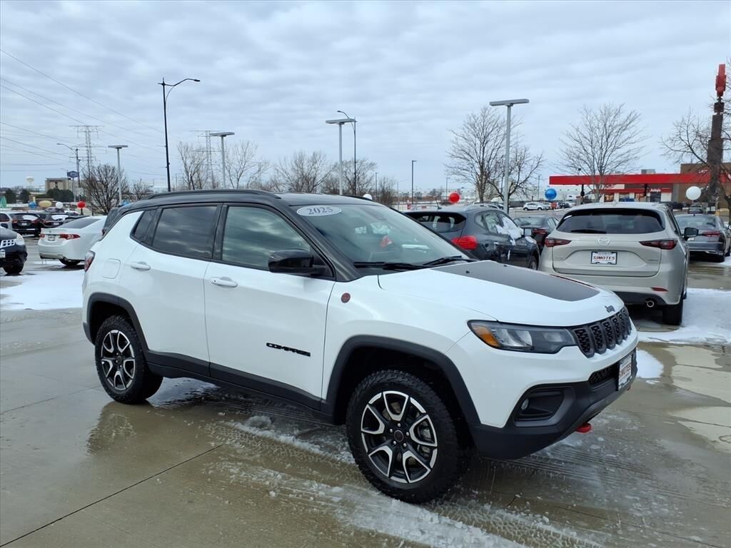 2025 JEEP Compass