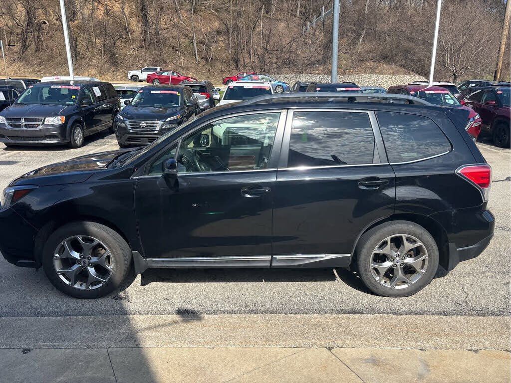 2017 SUBARU Forester