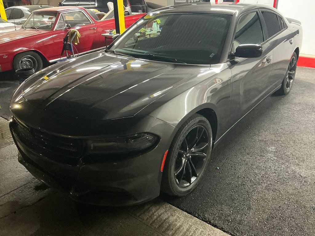 2017 DODGE Charger