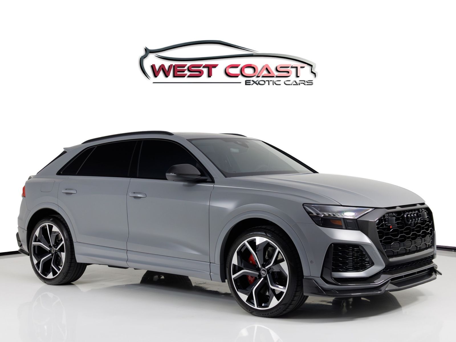 2024 AUDI RS Q8
