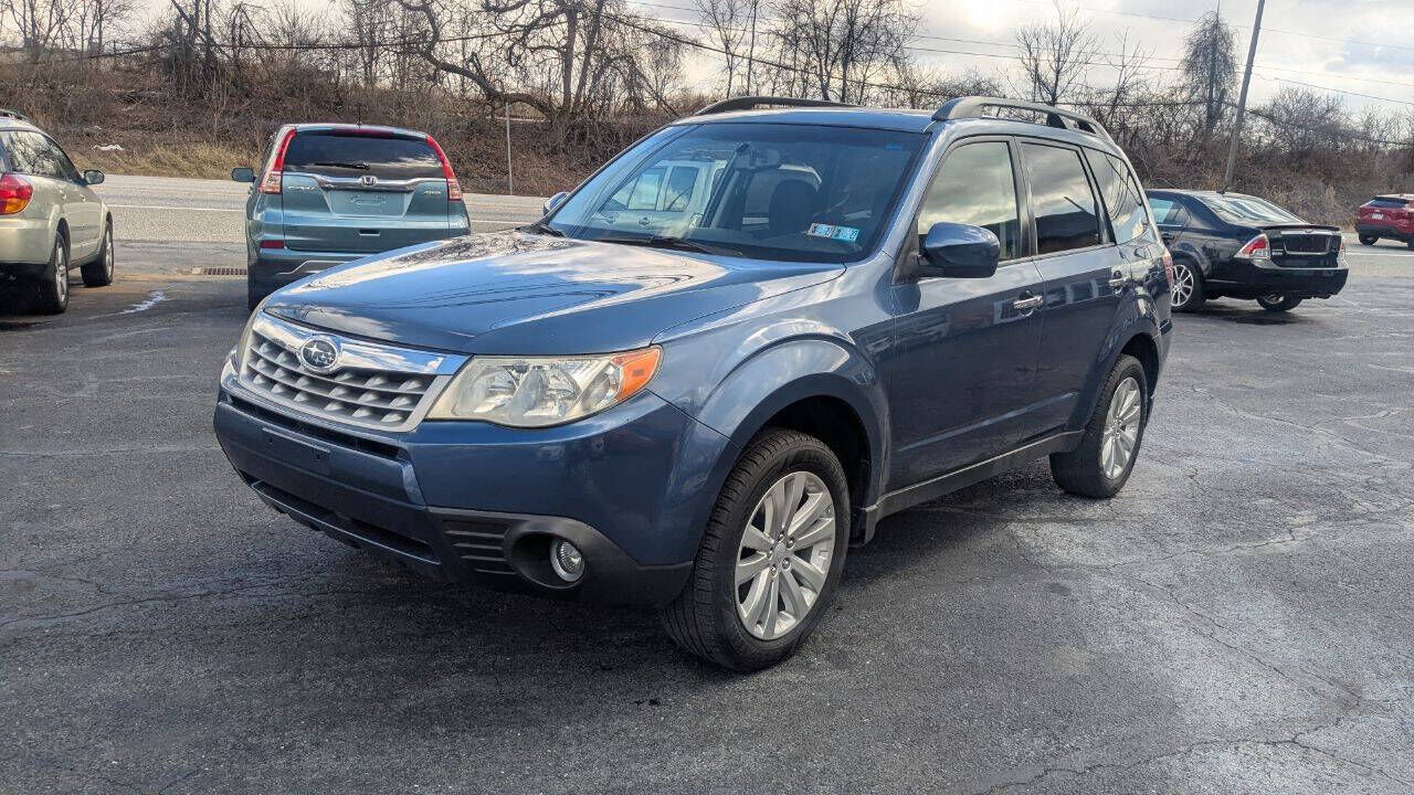 2011 SUBARU Forester