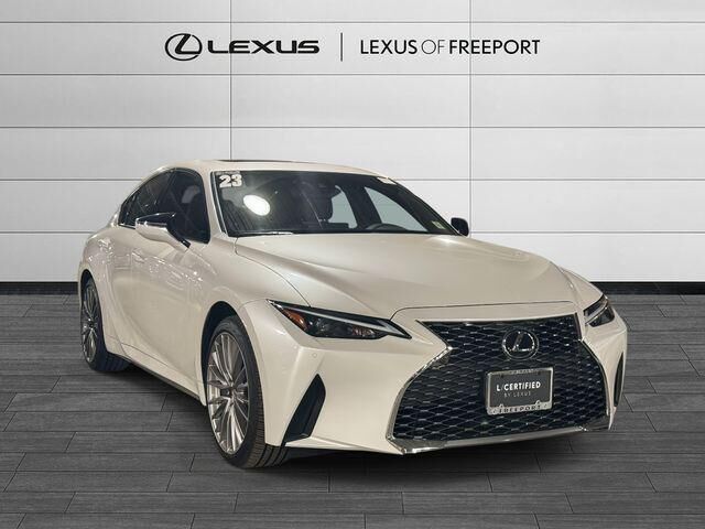 2023 LEXUS IS