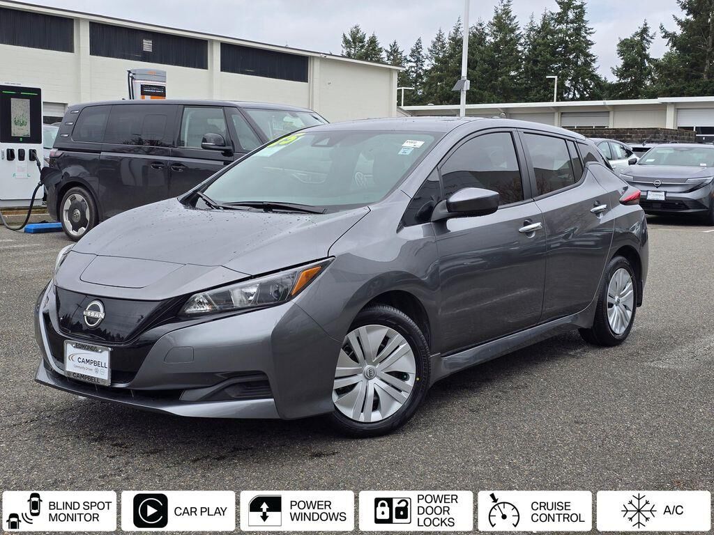 2025 NISSAN Leaf