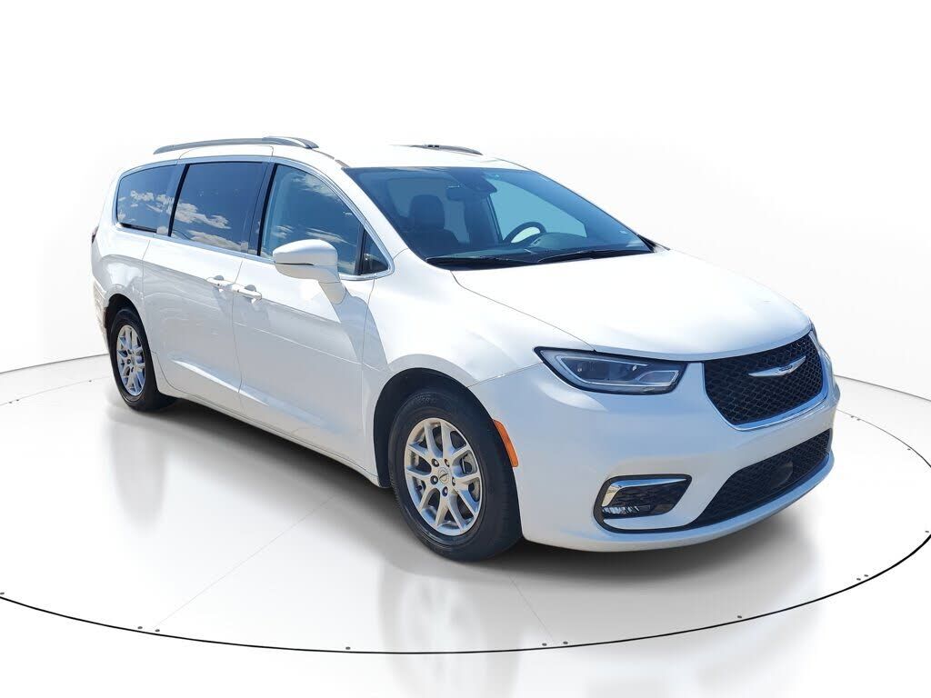 2022 CHRYSLER Pacifica