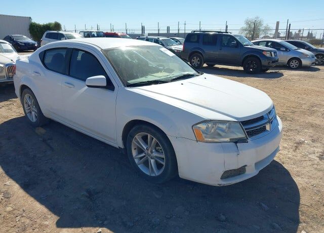 2012 DODGE Avenger