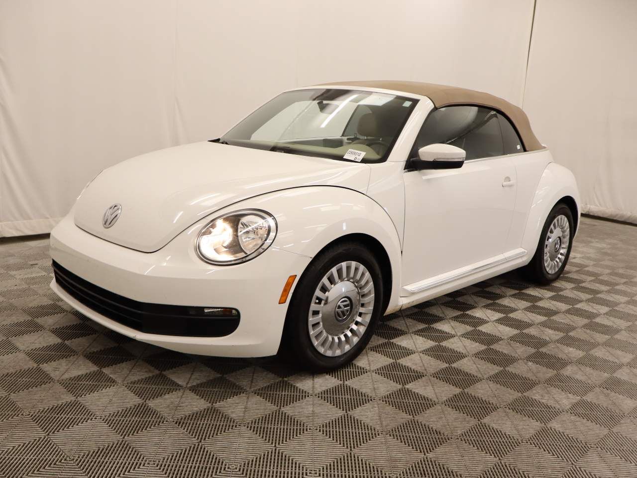 2013 VOLKSWAGEN Beetle