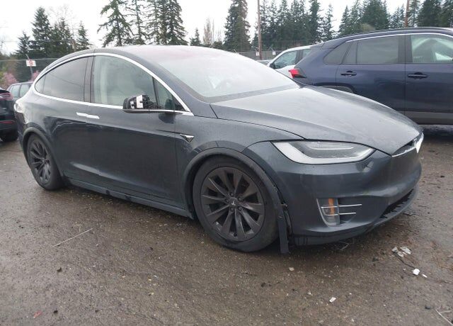 2018 TESLA Model X