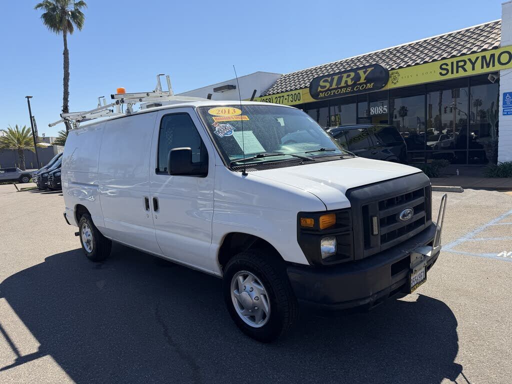 2013 FORD E-150