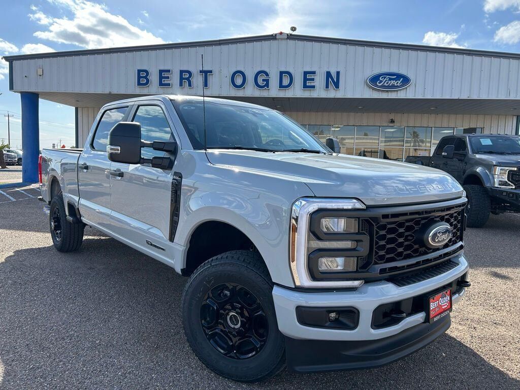 2026 FORD F-250