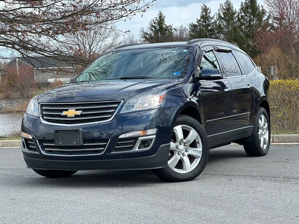 2017 CHEVROLET Traverse