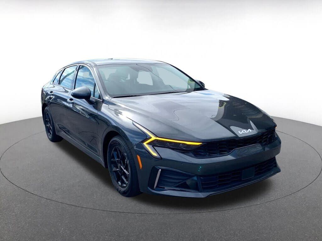 2025 KIA K5