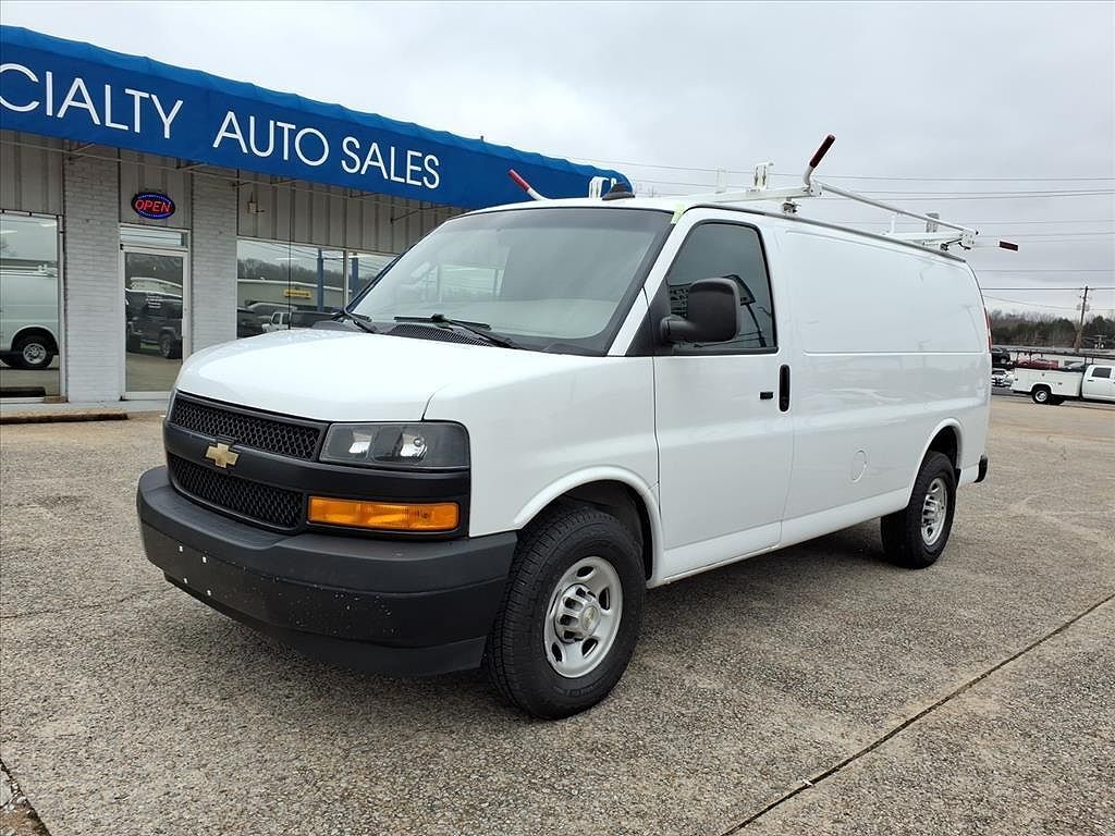 2022 CHEVROLET Express