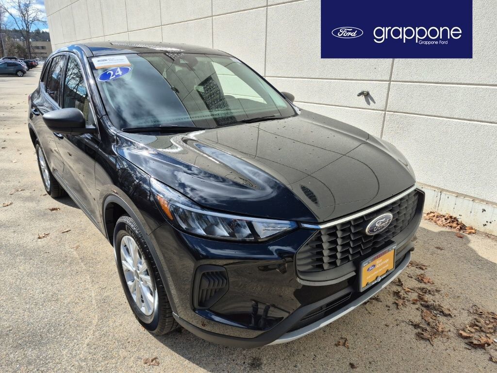 2024 FORD Escape