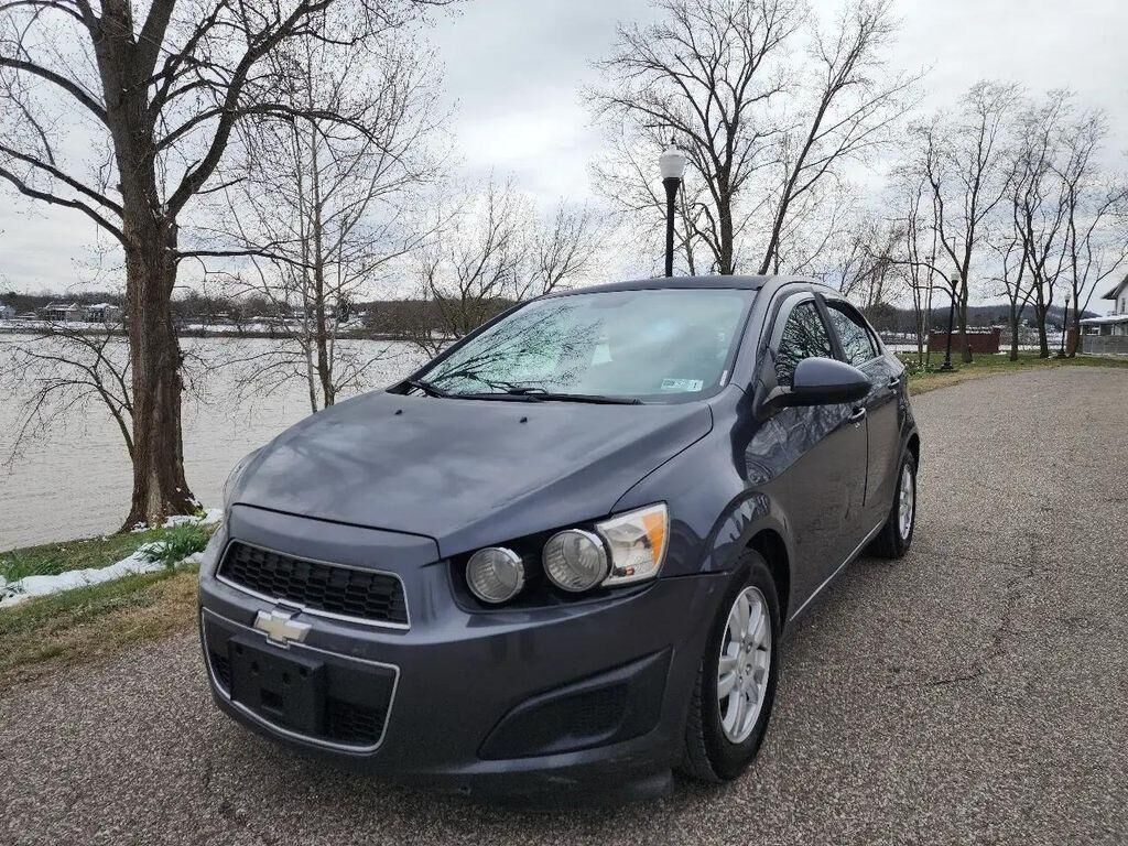 2013 CHEVROLET Sonic