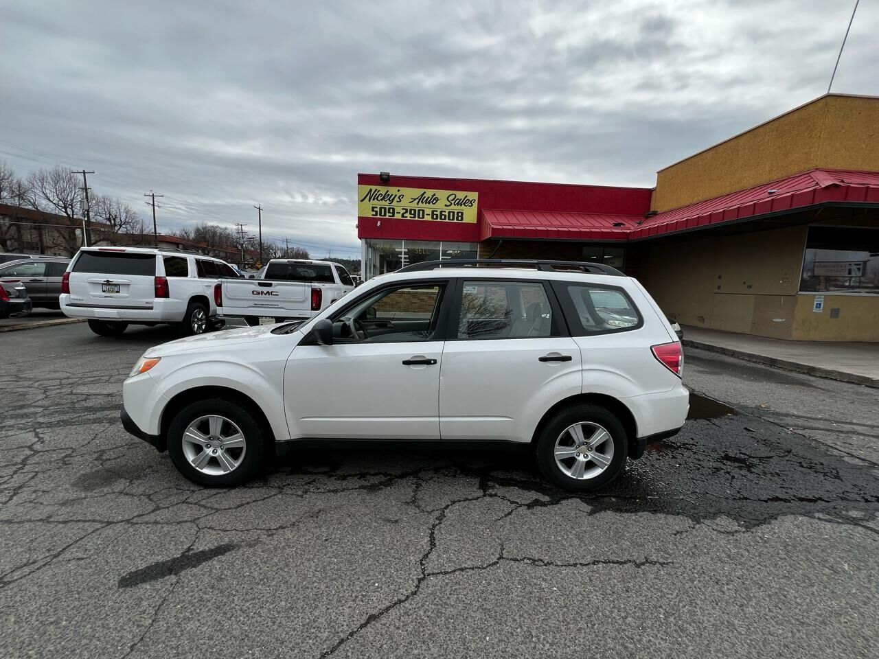 2011 SUBARU Forester