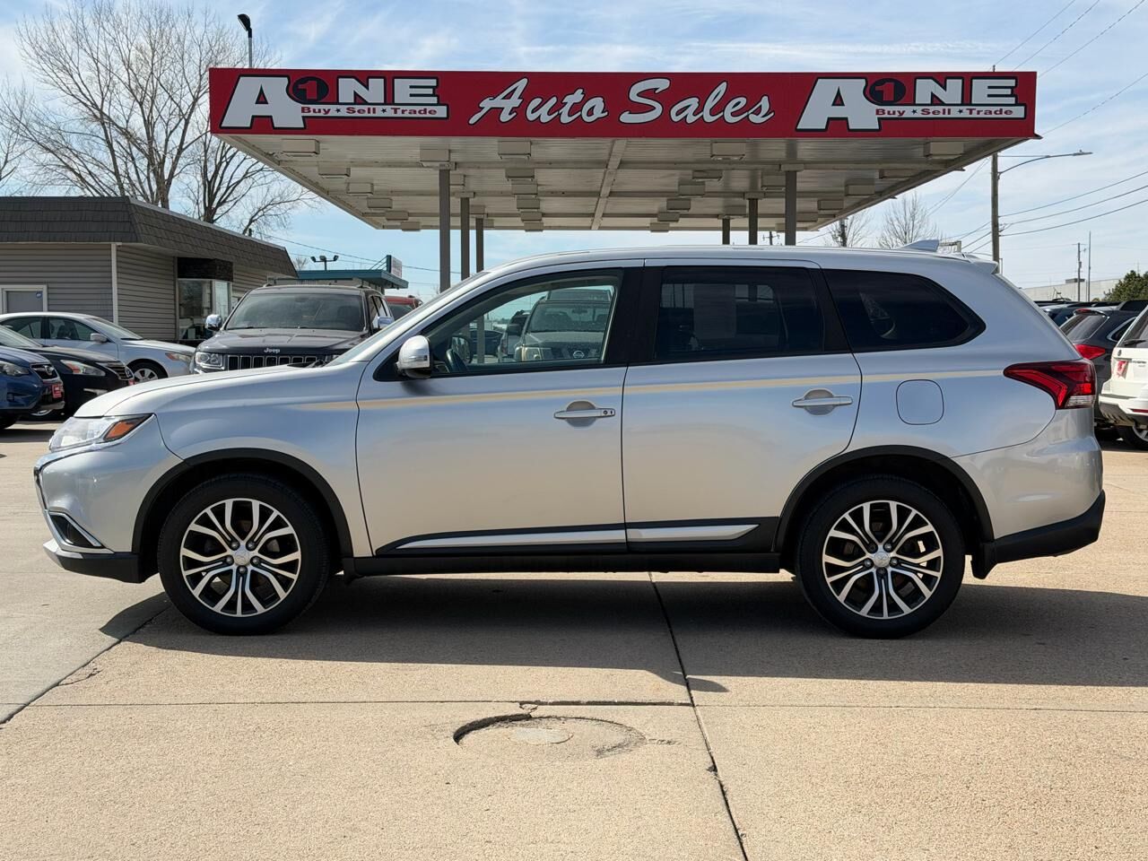 2018 MITSUBISHI Outlander