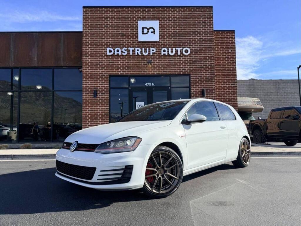 2015 VOLKSWAGEN GTI