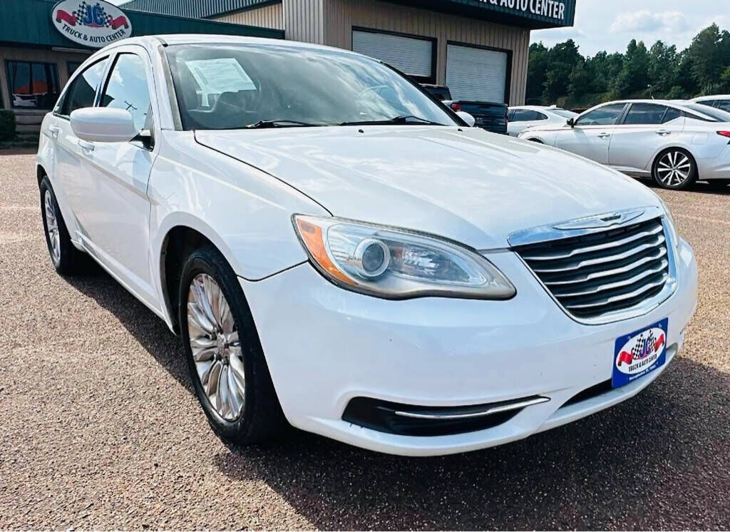 2013 CHRYSLER 200