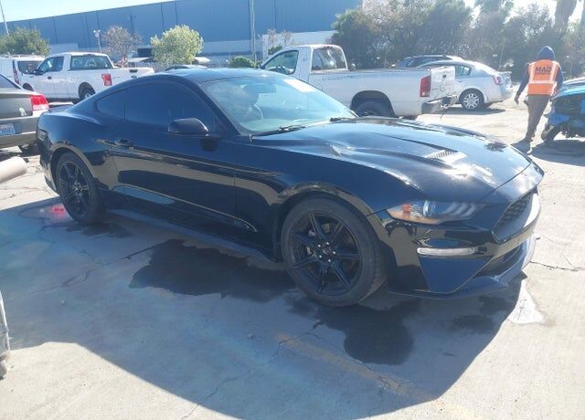 2018 FORD Mustang